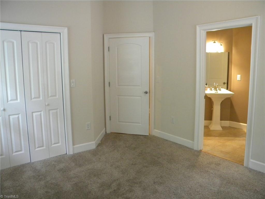 9137 County Line Road Kernersville, NC 27284 - Photo 13 of 28 Main level 3rd bedroom