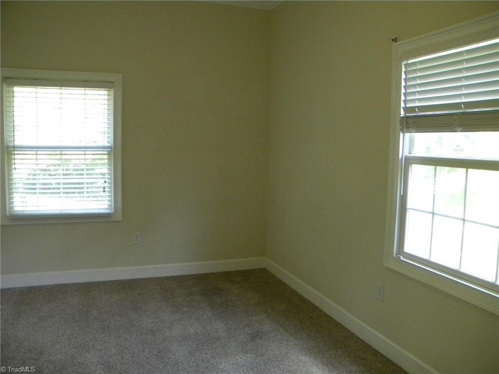 9137 County Line Road Kernersville, NC 27284 - Photo 17 of 28 Main level bedroom 3