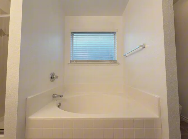 $2,300 | 9201 Rhea Drive, White Settlement, TX 76108