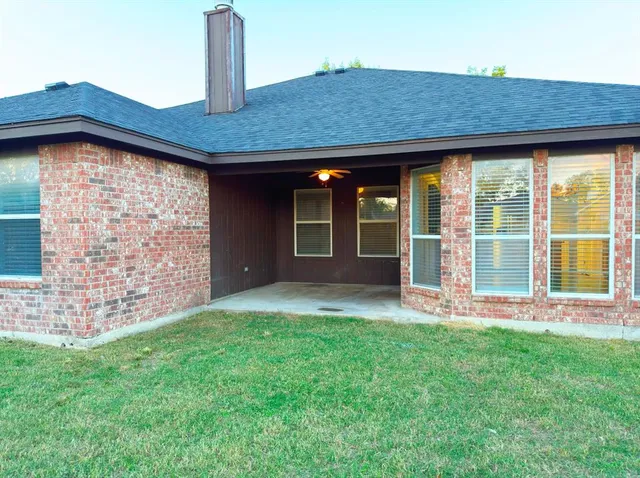$2,300 | 9201 Rhea Drive, White Settlement, TX 76108