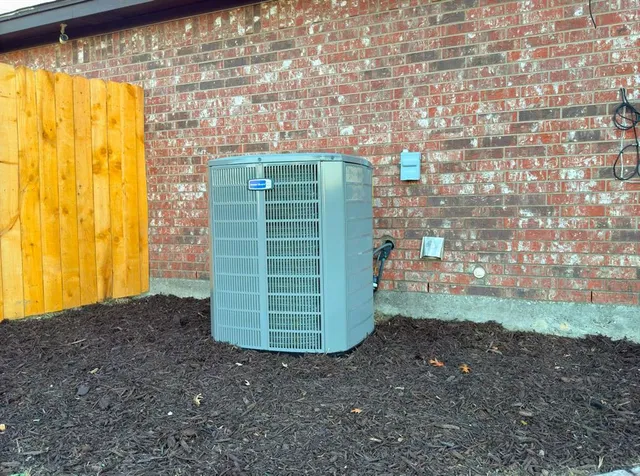 $2,300 | 9201 Rhea Drive, White Settlement, TX 76108