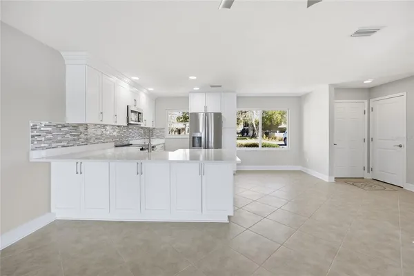 $260,000 | 11586 West Bayshore Drive, Unit 14, Crystal River, FL 34429