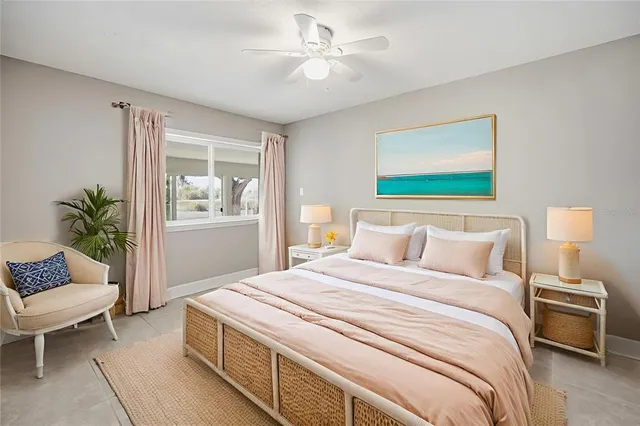 $260,000 | 11586 West Bayshore Drive, Unit 14, Crystal River, FL 34429