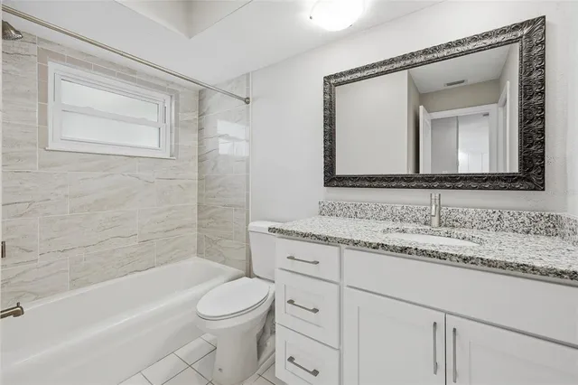 $260,000 | 11586 West Bayshore Drive, Unit 14, Crystal River, FL 34429