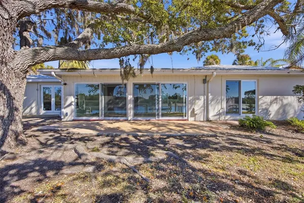 $260,000 | 11586 West Bayshore Drive, Unit 14, Crystal River, FL 34429