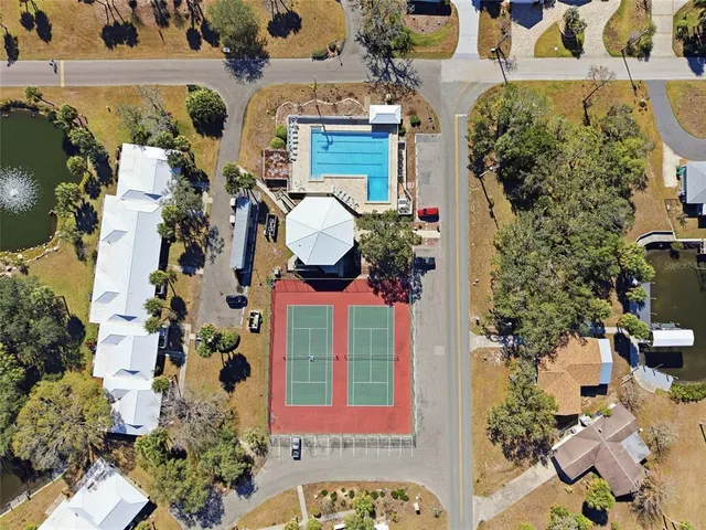 $260,000 | 11586 West Bayshore Drive, Unit 14, Crystal River, FL 34429