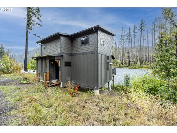 $500,000 | 50010 McKenzie Highway, Unit 2, Vida, OR 97488