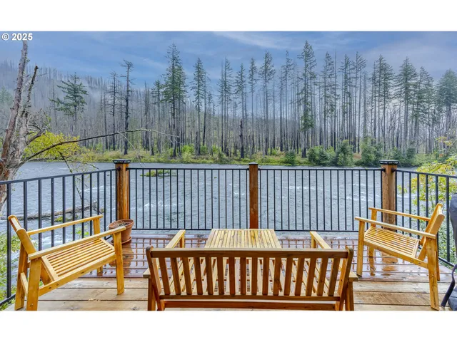 $529,900 | 50010 McKenzie Highway, Unit 2, Vida, OR 97488