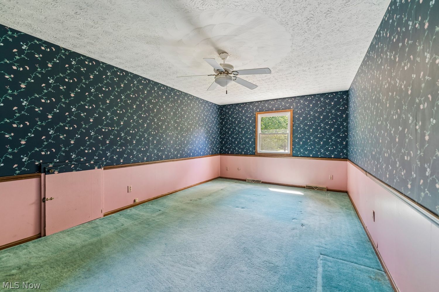 2331 Coon Road Akron, OH 44321 - Photo 28 of 42 primary bedroom