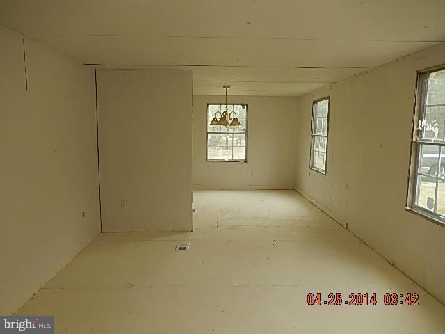 1497 Johnson Road Mineral, VA 23117 - Photo 3 of 13 Family Room