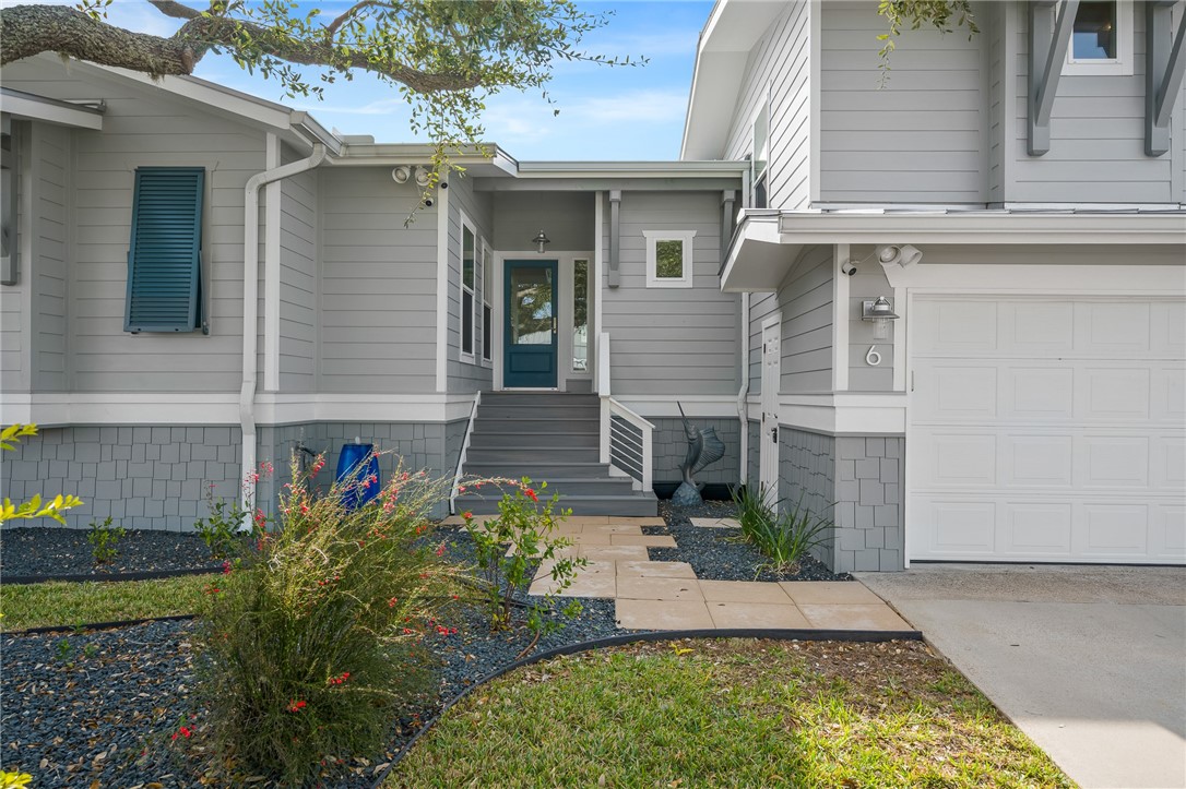 6 Flamingo Road Rockport, TX 78382 - Photo 2 of 39