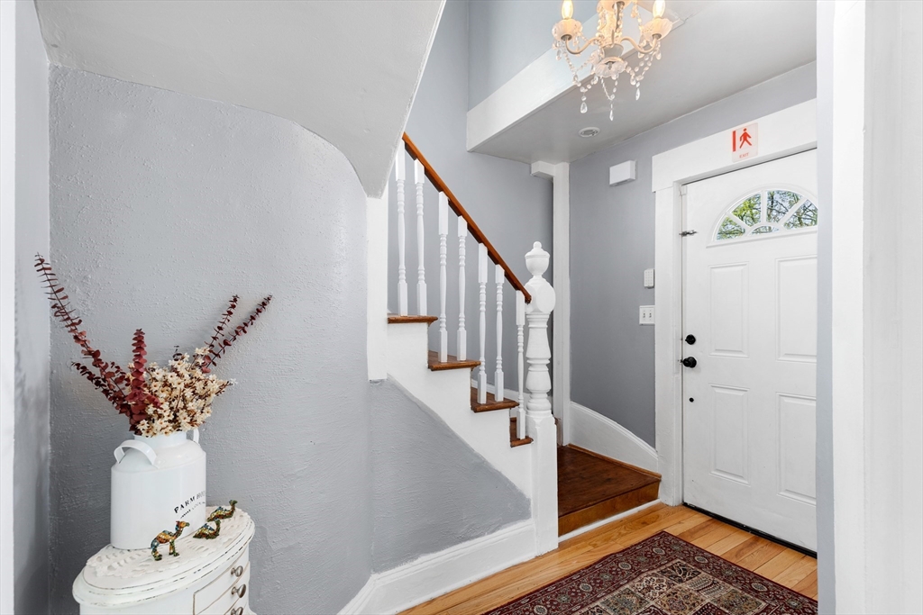 3 Lander Street Lynn, MA 01902 - Photo 3 of 25