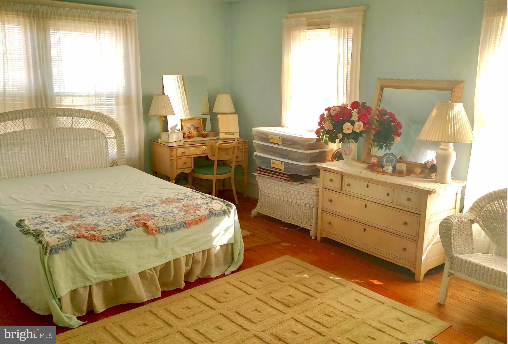 2880 Hallowing Point Road Prince Frederick, MD 20678 - Photo 17 of 30 Bedroom