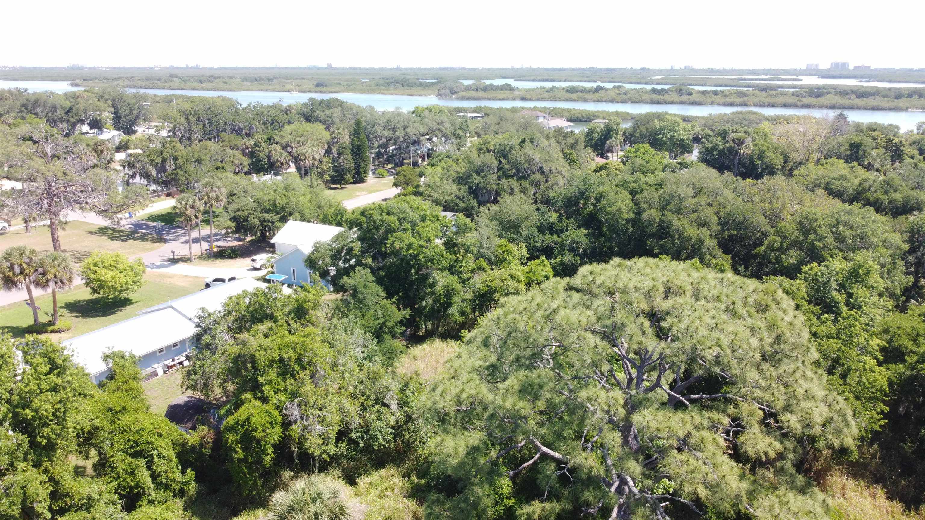 106 Lamont Street Edgewater, FL 32132 - Photo 15 of 21 an aerial view of multiple house