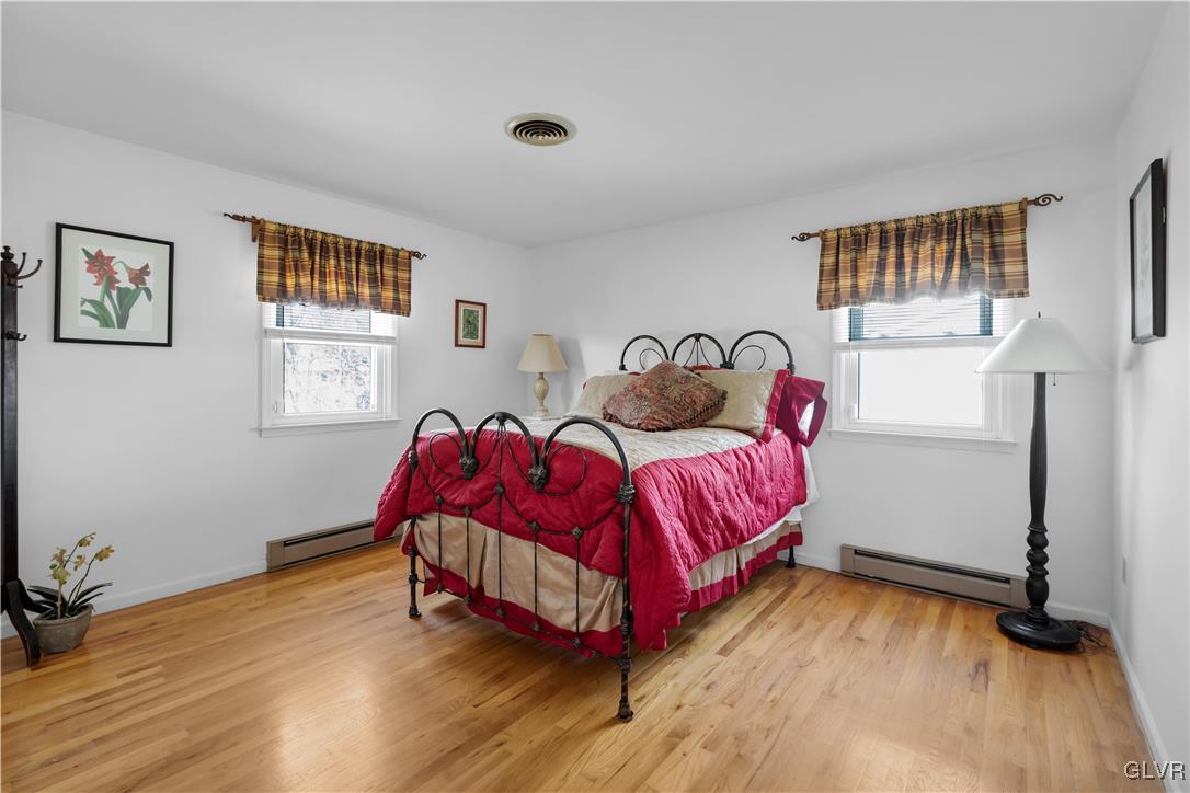 33 Alpine Drive Easton, PA 18045 - Photo 36 of 71 Bedroom