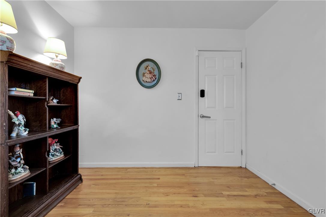 33 Alpine Drive Easton, PA 18045 - Photo 39 of 71 Bedroom