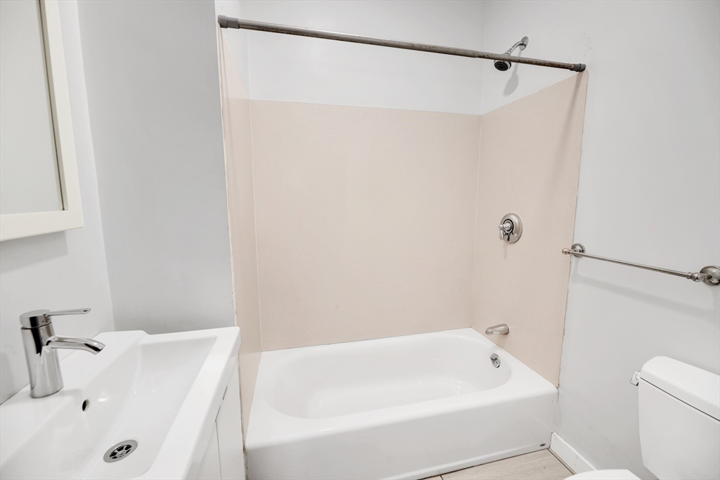 79 Perkins Street, Unit 1 Boston, MA 02130 - Photo 10 of 19