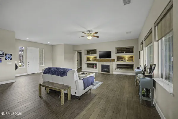 $890,210 | 11725 Paradise View Drive, Sparks, NV 89441