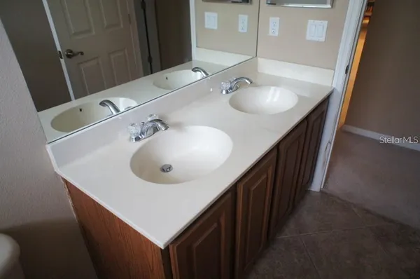 $2,700 | 4505 Rock Hill Loop, Apopka, FL 32712