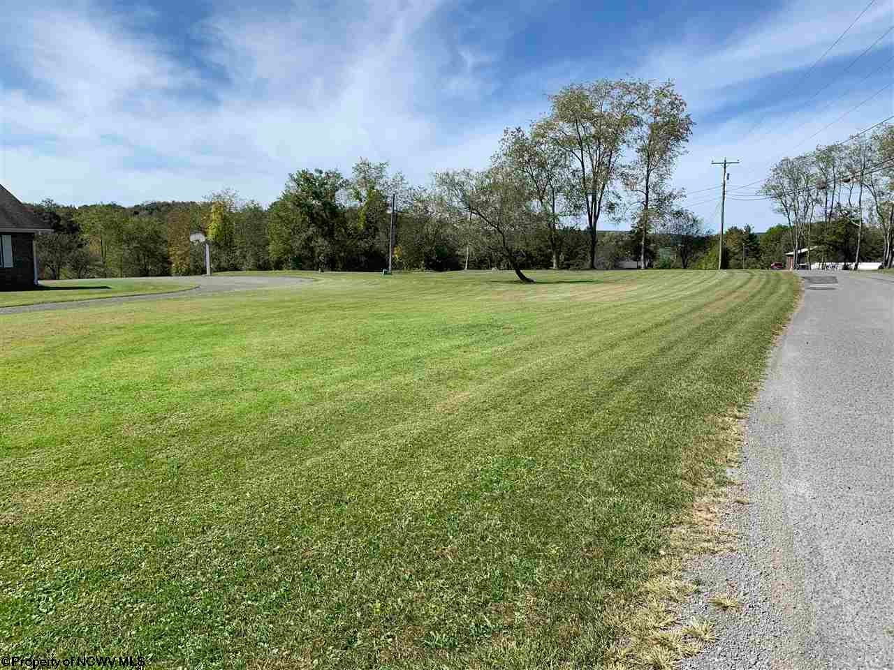 380 Pineview Road Masontown, WV 26542 - Photo 4 of 23 Gallery Image 4
