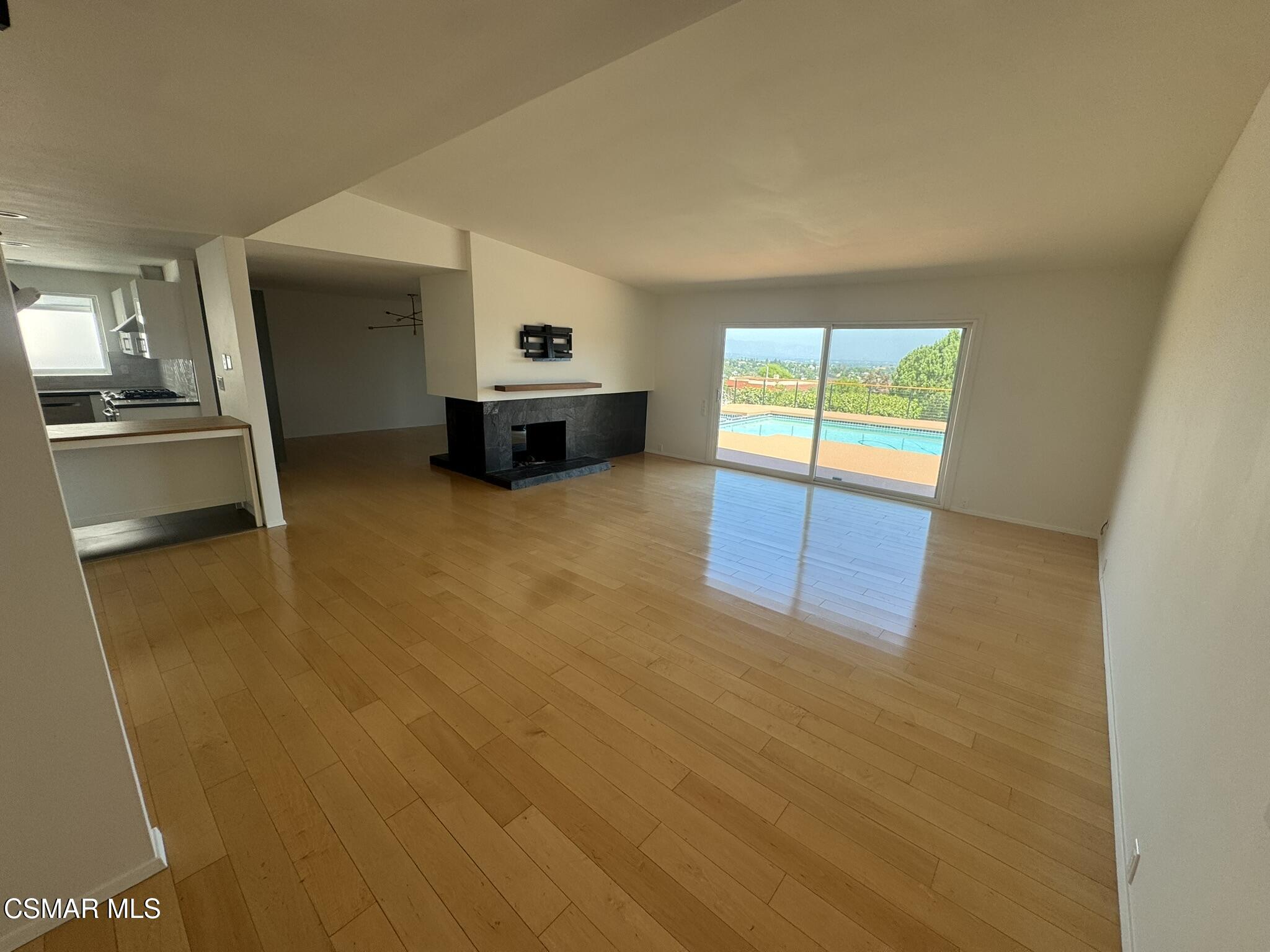 6712 Randiwood Lane West Hills, CA 91307 - Photo 3 of 27 IMG_3557