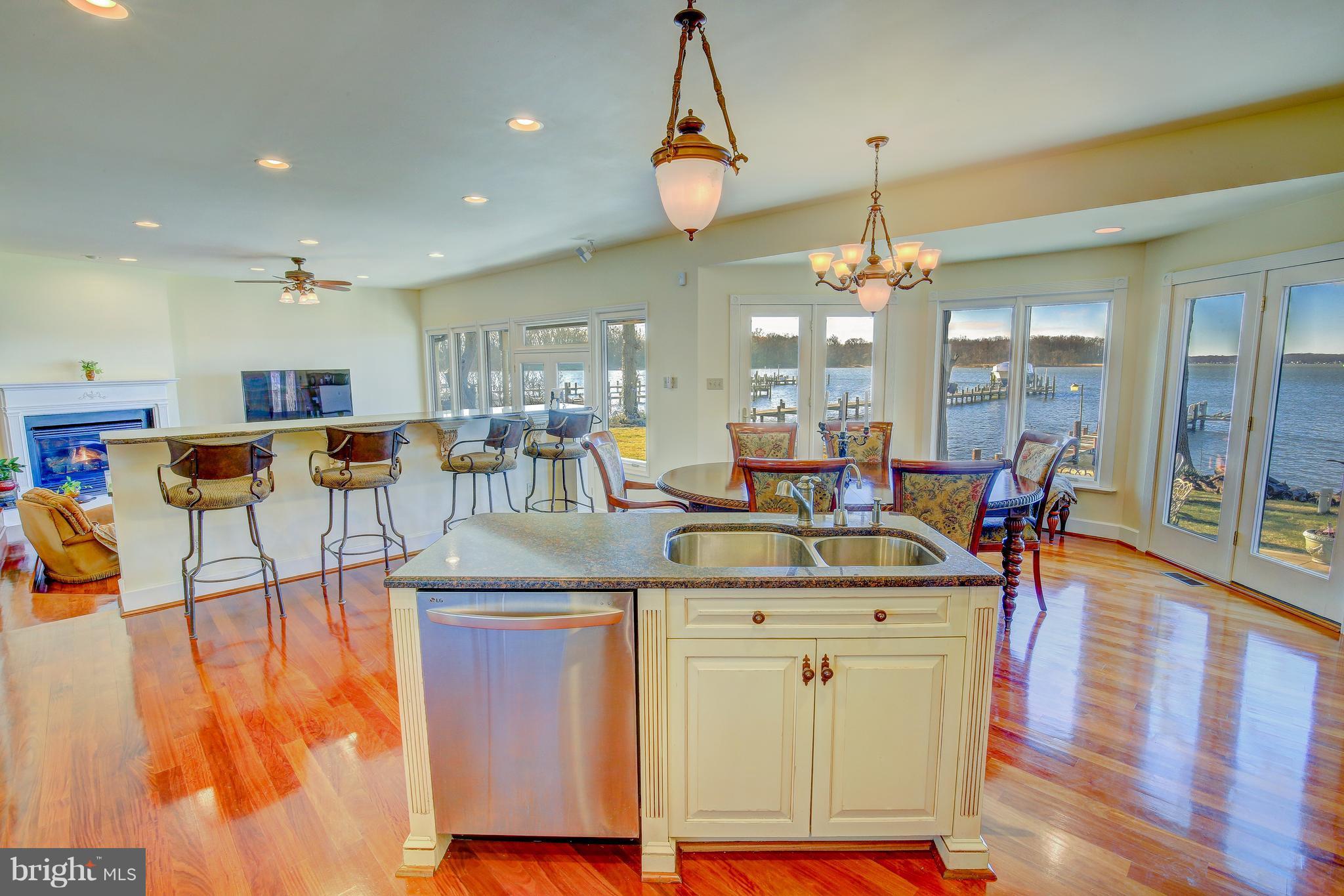1727 Grandview Road Pasadena, MD 21122 - Photo 18 of 28 Kitchen