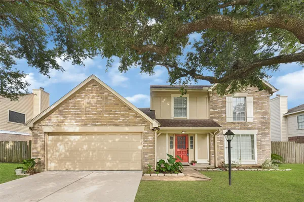 $2,150 | 4010 Spring Garden Drive, Pearland, TX 77584
