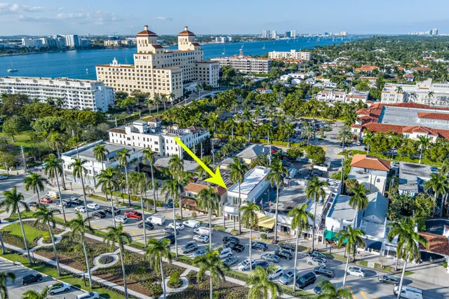 $15,000 | 261 Royal Poinciana Way, Palm Beach, FL 33480