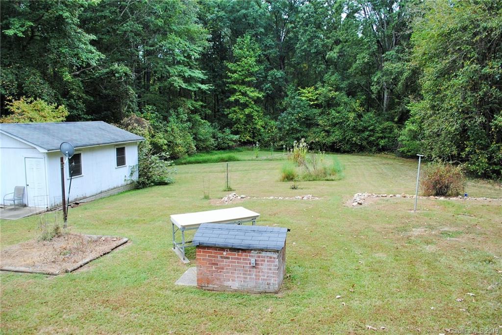 1875 Heilig Road Salisbury, NC 28146 - Photo 9 of 43 Gallery Image 9