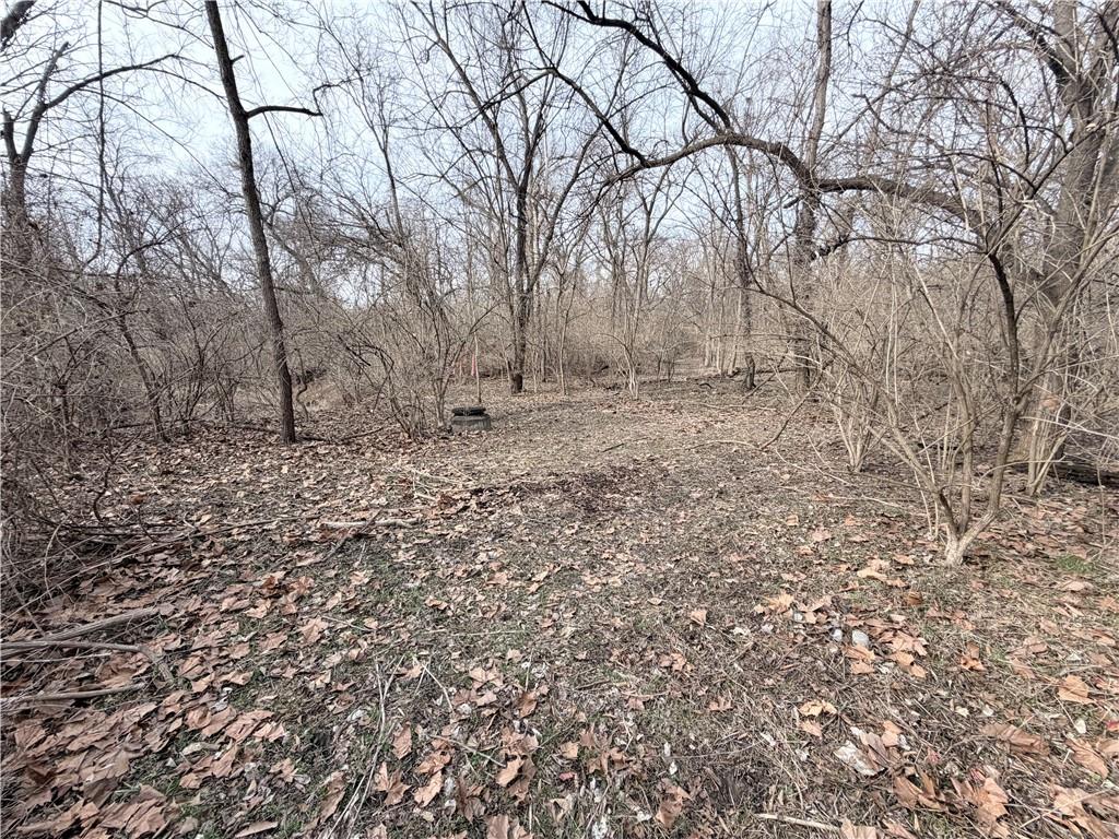 20401 East Bundschu Road Independence, MO 64056 - Photo 22 of 28