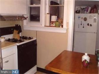 421 Kent Road Upper Darby, PA 19082 - Photo 5 of 6