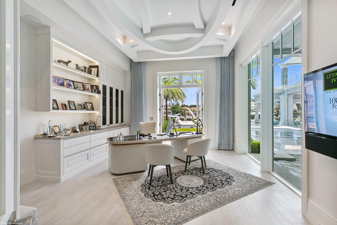 377 Eagle Drive Jupiter, FL 33477 - Photo 13 of 40 Office