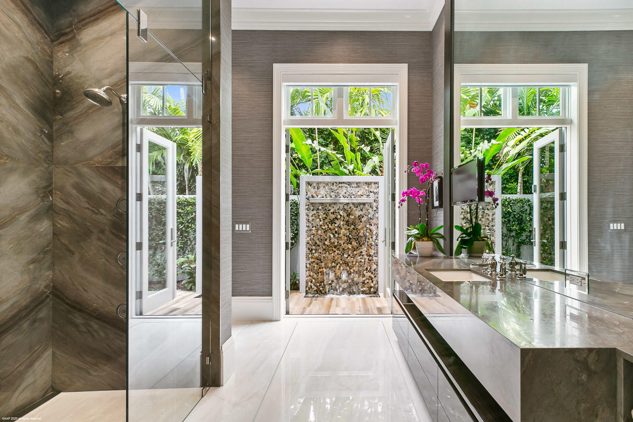 377 Eagle Drive Jupiter, FL 33477 - Photo 17 of 40 His Master Bathroom