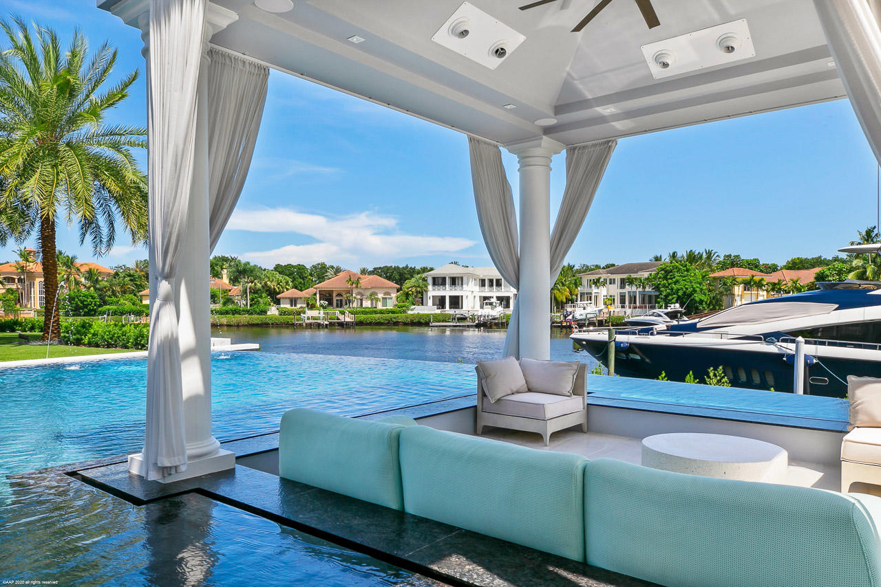 377 Eagle Drive Jupiter, FL 33477 - Photo 3 of 40 Pool