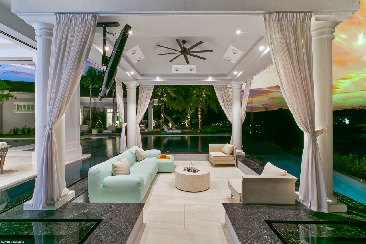 377 Eagle Drive Jupiter, FL 33477 - Photo 4 of 40 Sunken Living Room