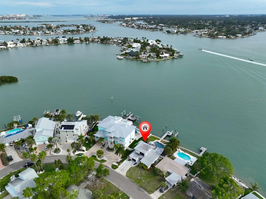 387 12th Avenue Indian Rocks Beach, FL 33785 - Photo 13 of 44