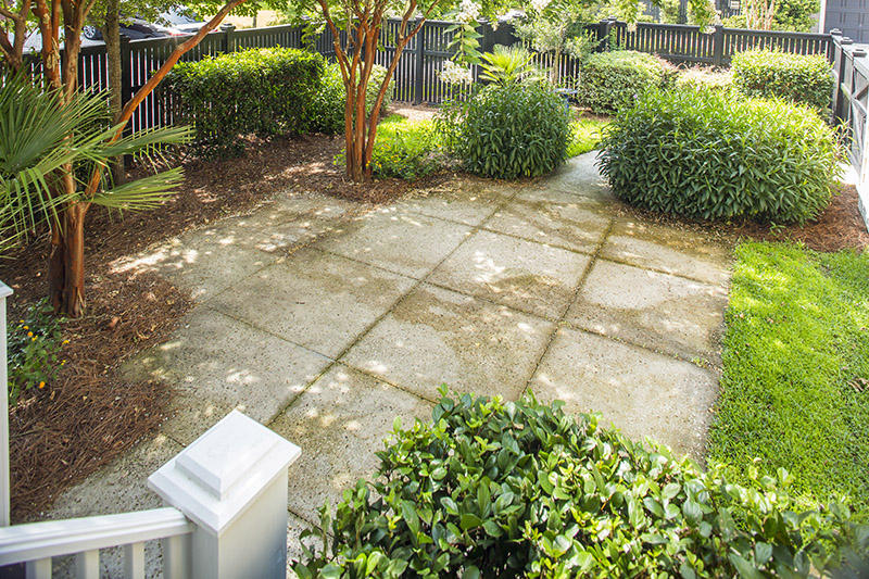 701 Cunningham Street Charleston, SC 29492 - Photo 22 of 27 Courtyard