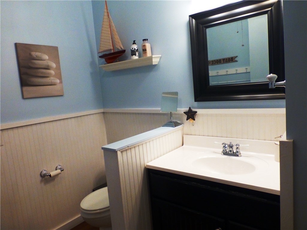 211 Rock Creek Road Anderson, SC 29625 - Photo 38 of 49 Lower Level Full Bath