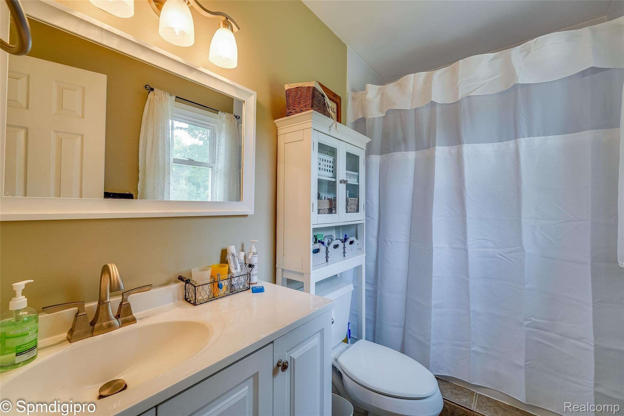 4811 Bemis Road Ypsilanti, MI 48197 - Photo 34 of 45 4811 Besim rd Yipsilanti -28.jpg