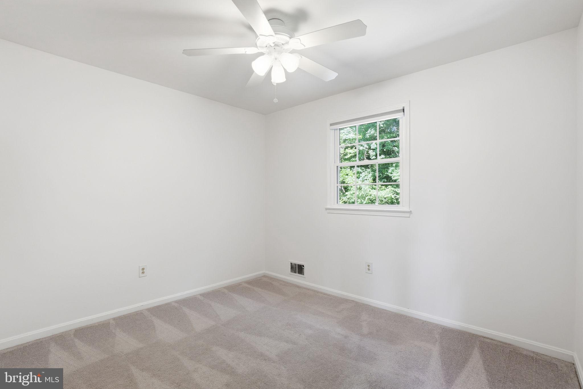 6851 Brian Michael Court Springfield, VA 22153 - Photo 18 of 25