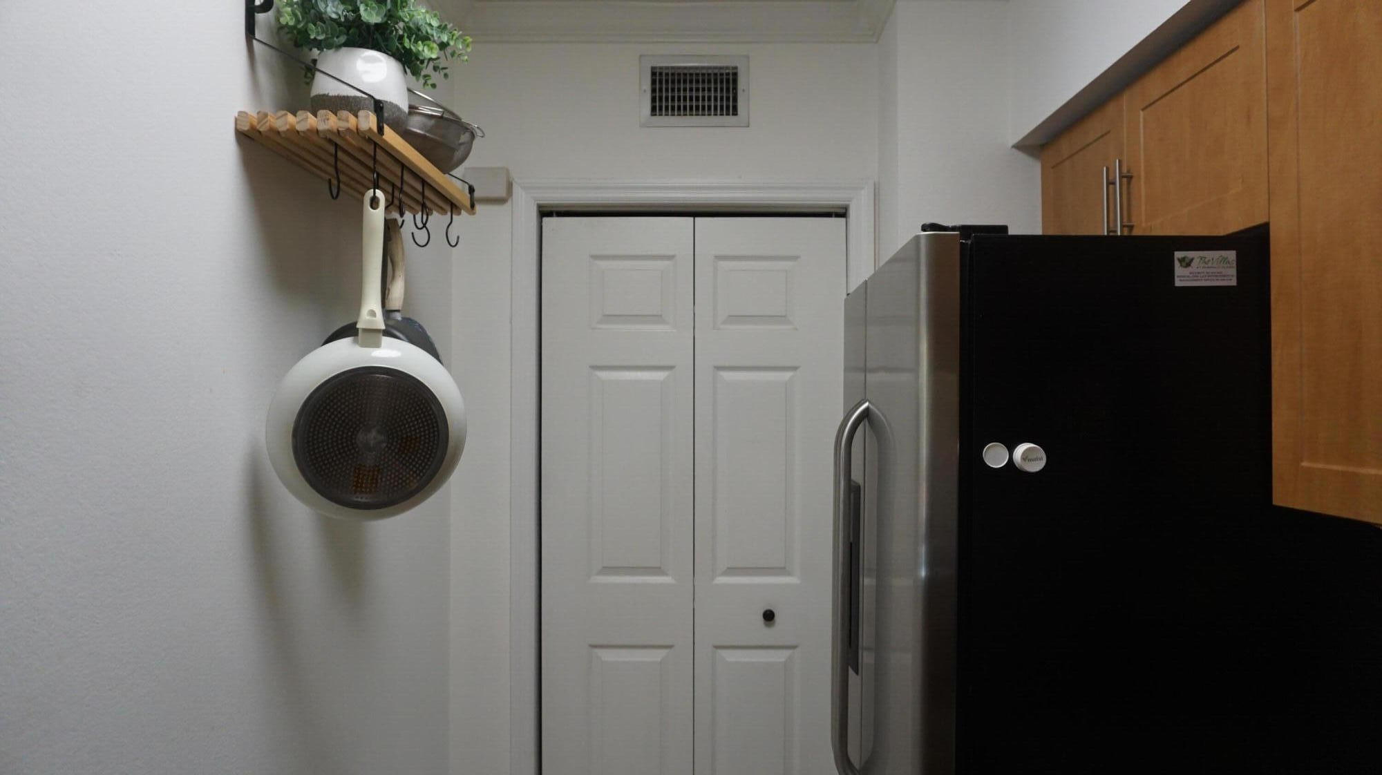 6511 Emerald Dunes Drive, Unit 208 West Palm Beach, FL 33411 - Photo 18 of 51 a close view of a utility room with dryer and washer