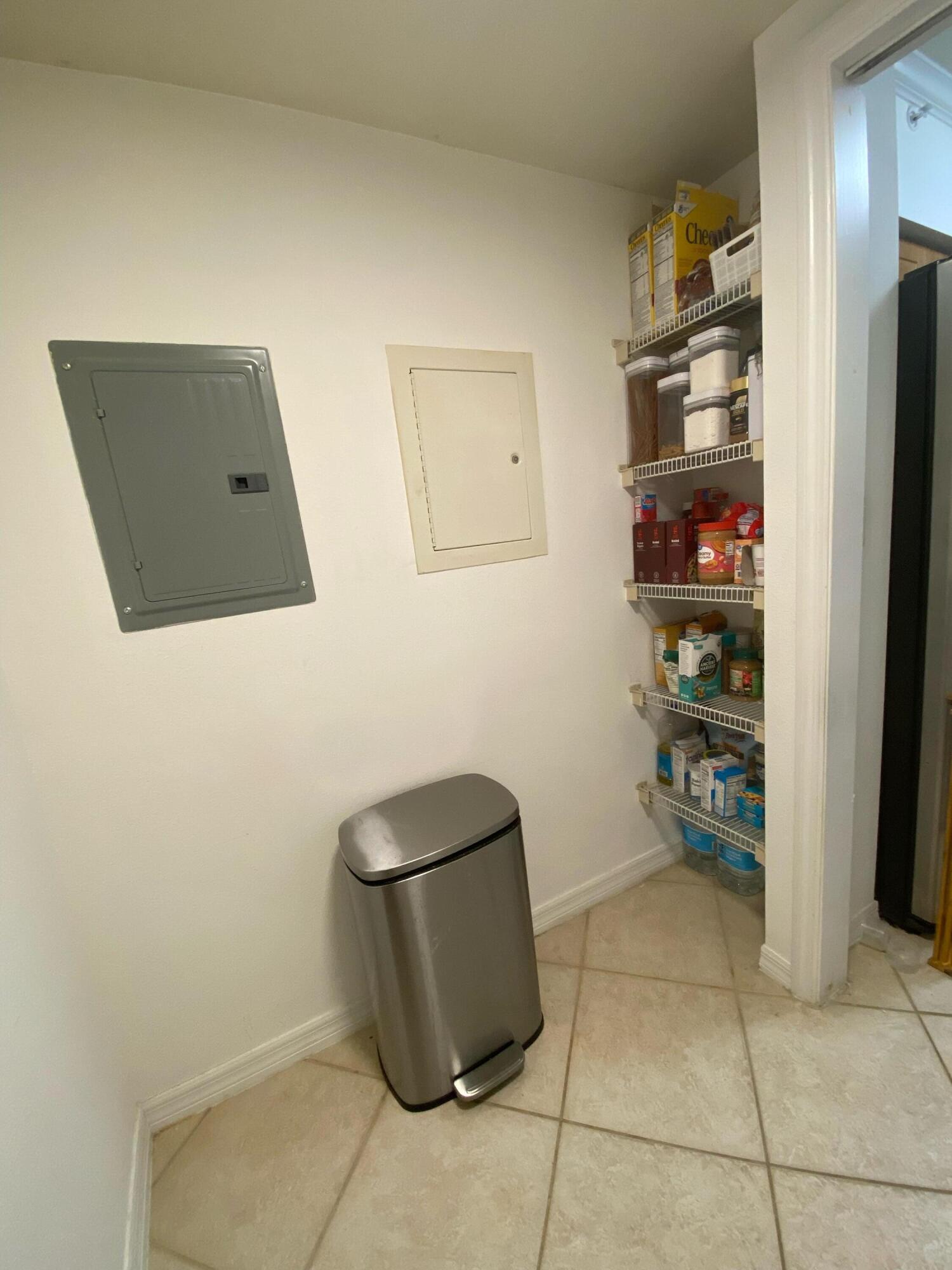 6511 Emerald Dunes Drive, Unit 208 West Palm Beach, FL 33411 - Photo 45 of 51 IMG_1871