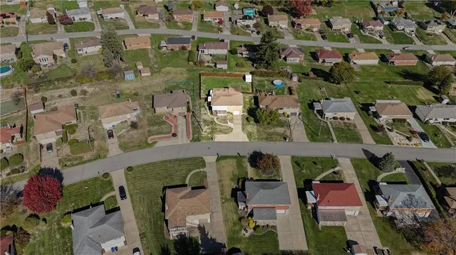 $269,900 | 230 Lenore Drive, McKees Rocks, PA 15136