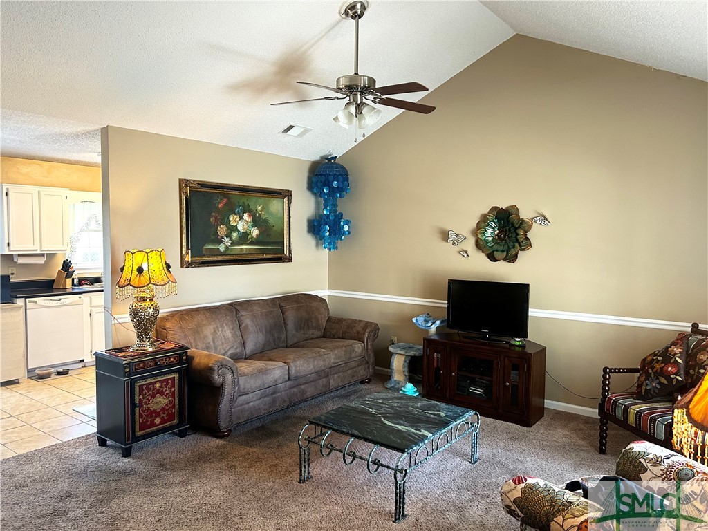 100 Holly Drive Springfield, GA 31329 - Photo 3 of 22 living room
