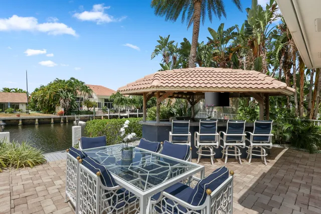 a house view with a sitting space