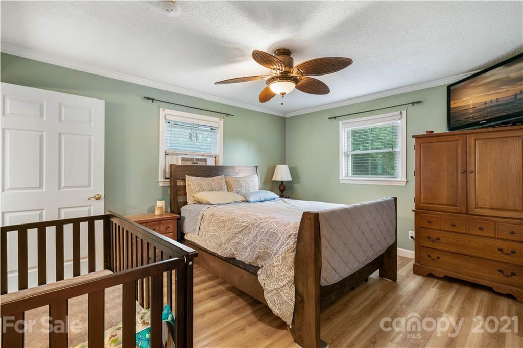 599 Lynn Road Oakboro, NC 28129 - Photo 18 of 36 Gallery Image 18