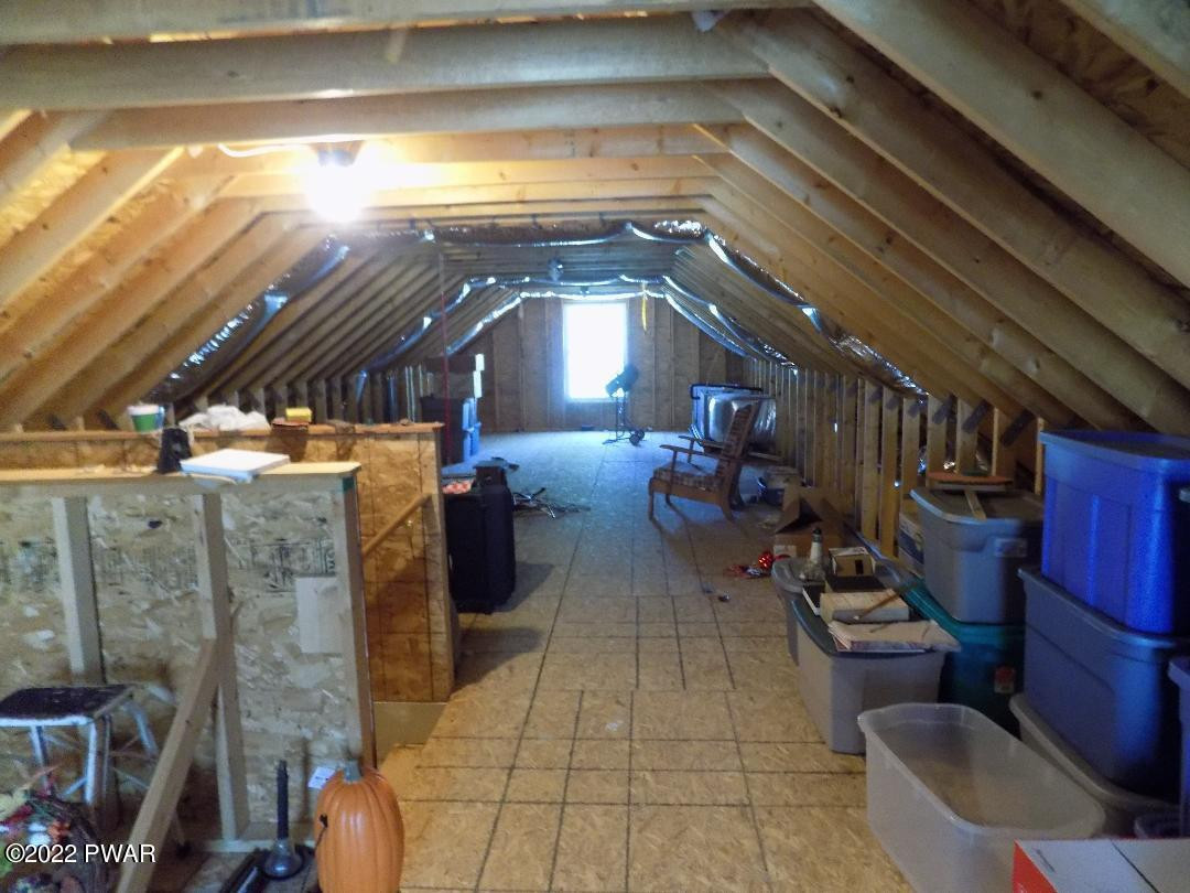 379 Long Meadow Road Milford, PA 18337 - Photo 14 of 19