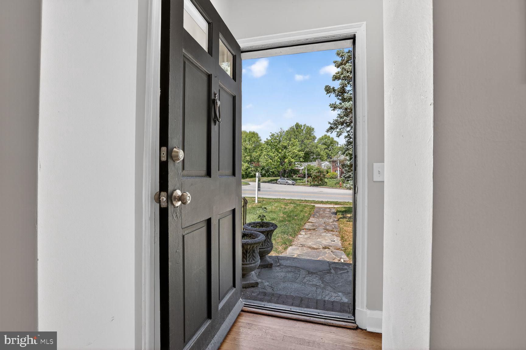 315 East Cold Spring Lane Baltimore, MD 21212 - Photo 23 of 25 a view of a balcony