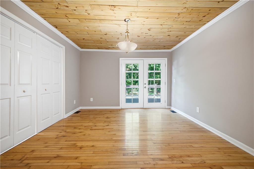 467 Sanders Street Clarkesville, GA 30523 - Photo 13 of 41