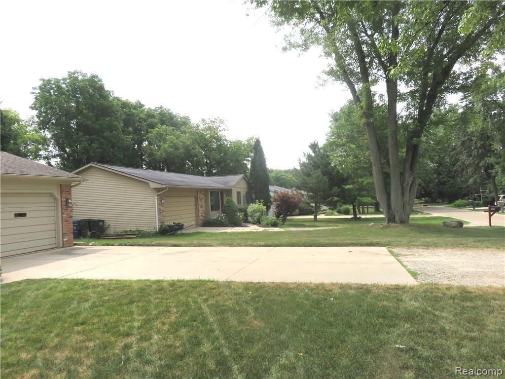 521 Utah Road Rochester Hills, MI 48307 - Photo 34 of 34